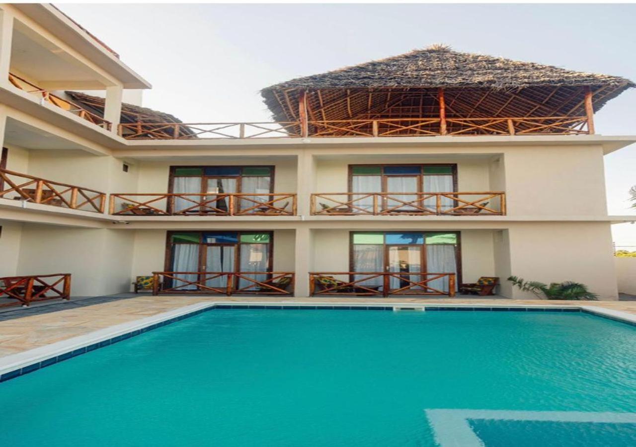 Ocean Breeze Hotel Nungwi Kültér fotó
