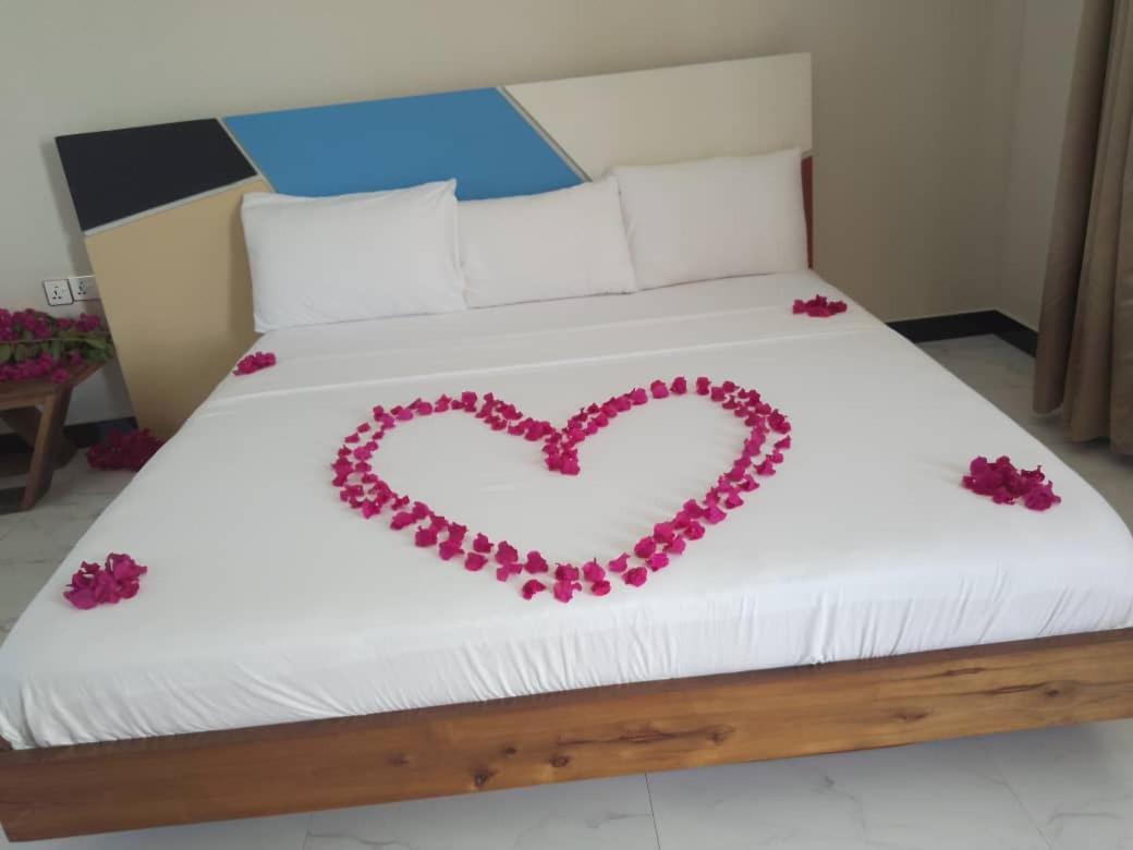 Ocean Breeze Hotel Nungwi Kültér fotó